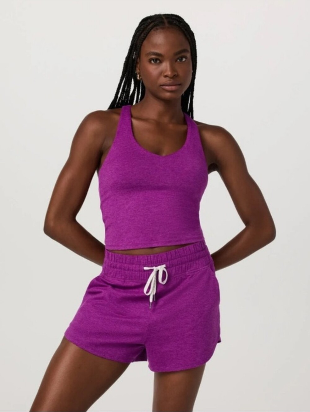 NWT- Vuori Halo Performance Crop Tan 2.0 Magenta Heather Women's Size M